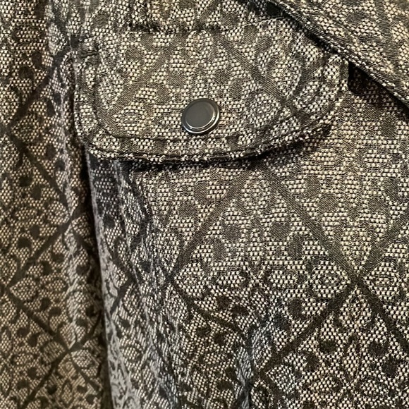 Ann Taylor Loft Light Jacket Size 6 - Picture 3 of 11